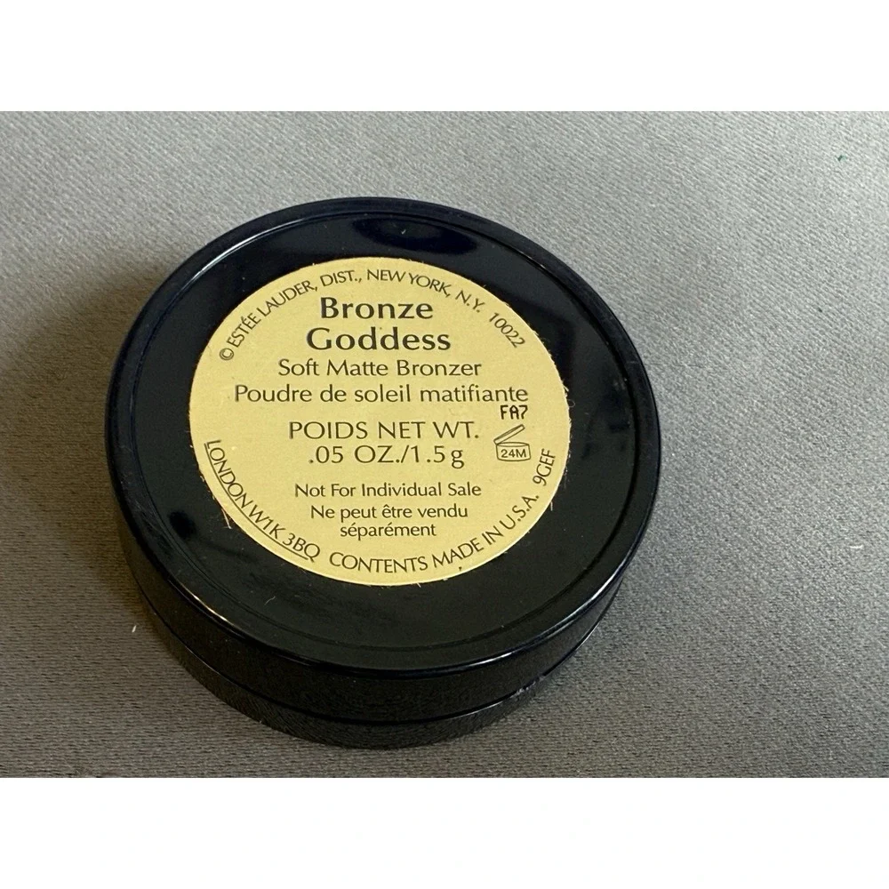 ESTEE LAUDER Bronze Goddess Soft Matte Bronzer Blush Highlighter‎ 0.05 Oz. NEW